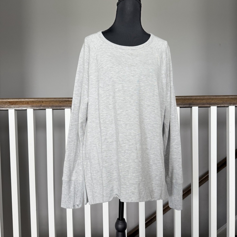 Athleta Coaster Luxe Recovery Sweatshirt Women M‎ Gray Heather Athleisure Soft